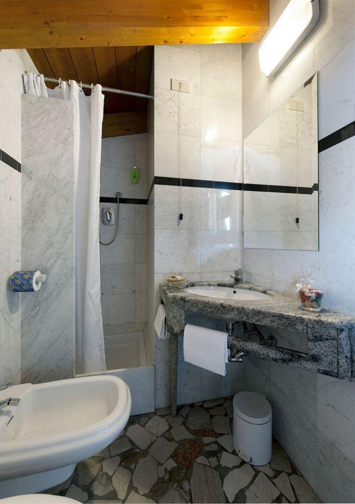 Hotel Caselle San Lazzaro di Savena Eksteriør bilde
